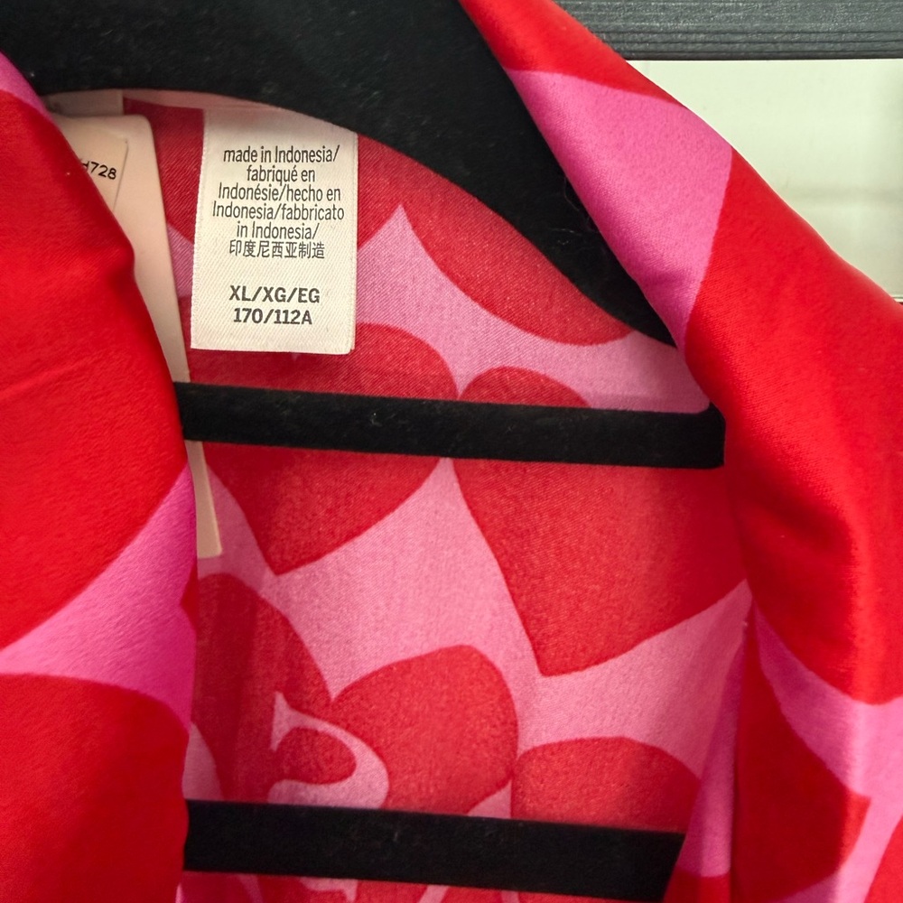 Victoria Secret Classic Red and Pink Heart Patterned PJ top